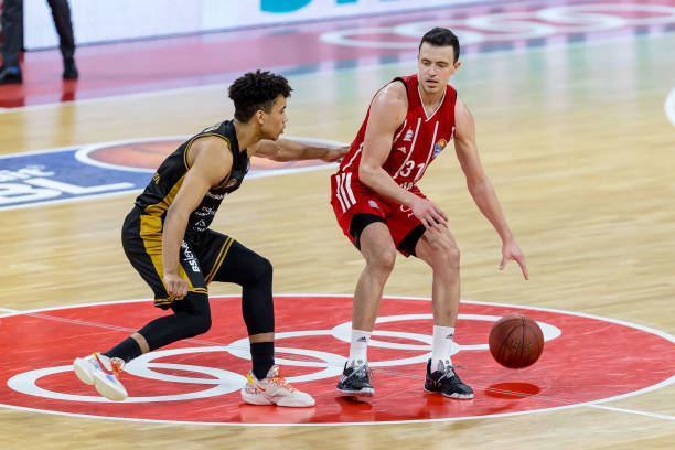 纪录未能延 纪录未能延