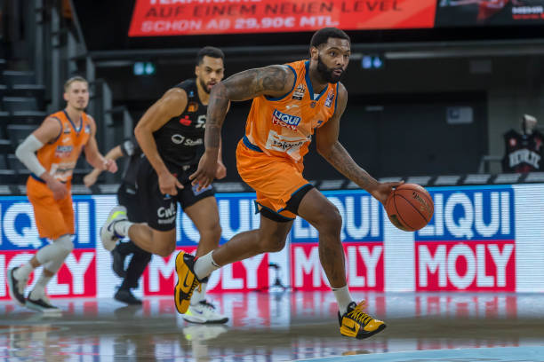 虽然这些方 虽然这些方