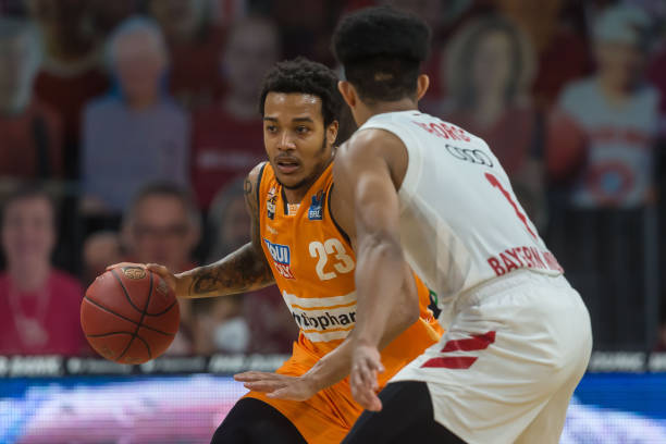 球员与俱乐 球员与俱乐